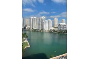 801 Brickell Bay Dr APT 668, Miami, FL 33131, Sold 03/10/23