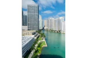 801 Brickell Bay Dr APT 1571, Miami, FL 33131, Sold 11/29/22