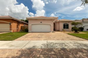 1404 SE 23rd Dr, Homestead, FL 33035, Sold 10/27/22