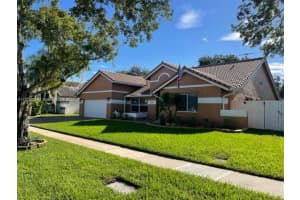 239 NW 161st Ave, Pembroke Pines, FL 33028, Sold 11/18/22