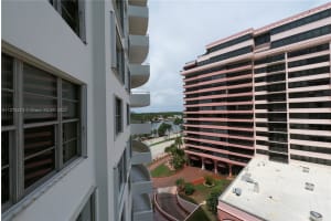 5161 Collins Ave APT 903, Miami Beach, FL 33140, Sold 11/21/22