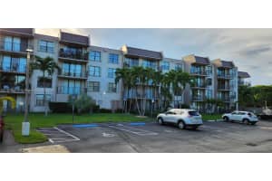 13000 SW 92nd Ave APT B403, Miami, FL 33176, Sold 10/28/22