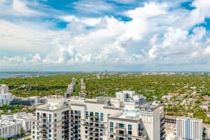 45 SW 9th St Apt 4206, Miami, FL 33130, Sold 01/20/23