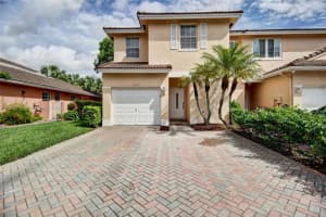 9125 NW 40th St #9125, Sunrise, FL 33351, Sold 12/16/22