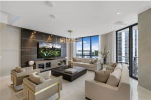 17111 Biscayne Blvd 905 907, North Miami Beach, FL 33160, Sold 08/08/23