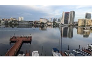 400 Golden Isles Dr APT 36, Hallandale Beach, FL 33009, Sold 11/04/22