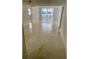 6039 Collins Ave APT 1614, Miami Beach, FL 33140, Sold 10/31/22
