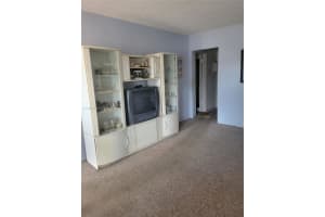 820 SW 11th Ave #11b, Hallandale Beach, FL 33009, Sold 11/07/22