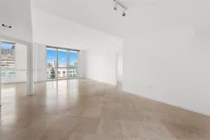 1155 Brickell Bay Dr PH 104, Miami, FL 33131, Sold 11/10/22