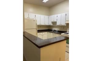 781 NE 199th St Apt 204-9, Miami, FL 33179, Sold 02/10/23