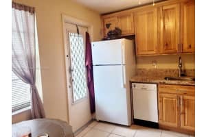 608 NE 2nd St APT 132, Dania Beach, FL 33004, Sold 12/07/22