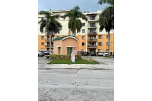 9350 Fontainebleau Blvd, Miami, FL 33172, Sold 11/14/22