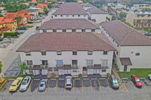 950 SW 104th Ct #301c, Miami, FL 33174, Sold 11/15/22