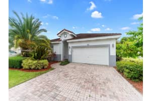 10318 SW 224th Terrace, Cutler Bay, FL 33190, Sold 11/01/22