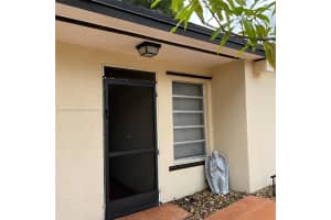 13928 Kendale Lakes Dr, Miami, FL 33183, Sold 10/31/22