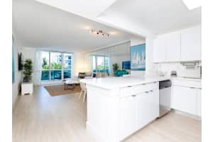 2301 Collins Ave APT 625, Miami Beach, FL 33139, Sold 11/01/23