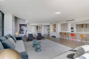 520 Brickell Key Dr, Miami, FL 33131, Sold 02/28/23