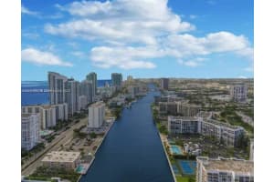 1000 Parkview Dr APT 1006, Hallandale Beach, FL 33009, Sold 12/02/22