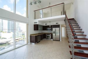 41 SE 5th St APT 816, Miami, FL 33131, Sold 10/20/22