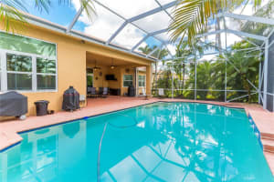 4333 SW 140th Ave, Davie, FL 33330, Sold 05/08/23