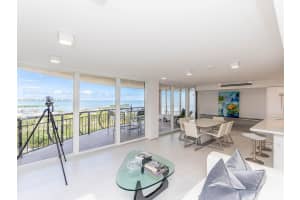 2843 S Bayshore Dr, Coconut Grove, FL 33133, Sold 05/15/23