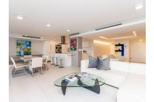 2843 S Bayshore Dr, Coconut Grove, FL 33133, Sold 05/15/23