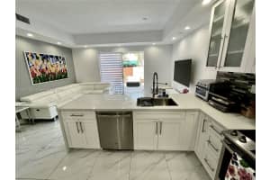 10953 NW 43rd Ln, Doral, FL 33178, Sold 11/18/22