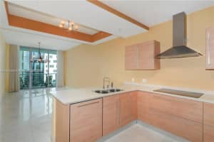 218 SE 14th St, Miami, FL 33131, Sold 01/13/23