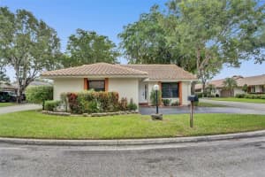 11059 Cypress Run Cir, Coral Springs, FL 33071, Sold 11/01/22