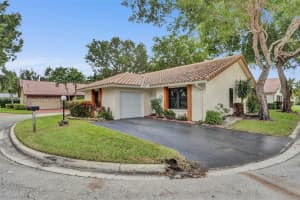 11059 Cypress Run Cir, Coral Springs, FL 33071, Sold 11/01/22