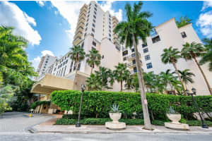 888 Douglas Rd APT 911, Coral Gables, FL 33134, Sold 11/01/22