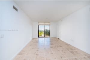 888 Douglas Rd APT 911, Coral Gables, FL 33134, Sold 11/01/22