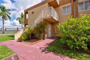6208 SW 131st Pl APT 103, Miami, FL 33183, Sold 11/15/22