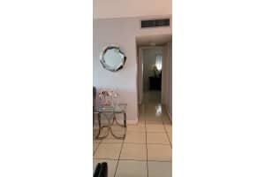 460 E 23rd St APT 213, Hialeah, FL 33013, Sold 11/15/22