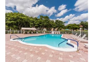 1000 Country Club Dr APT 403, Margate, FL 33063, Sold 02/13/23