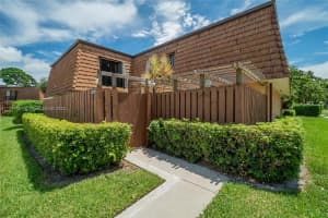 2318 23rd Ln, Greenacres, FL 33463, Sold 12/09/22