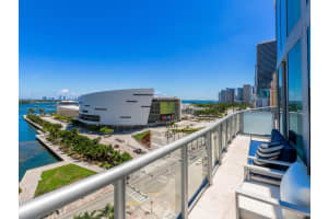 888 Biscayne Blvd APT 1105, Miami, FL 33132, Sold 11/07/22