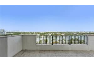 6422 Collins Ave, Miami Beach, FL 33141, Sold 02/15/23