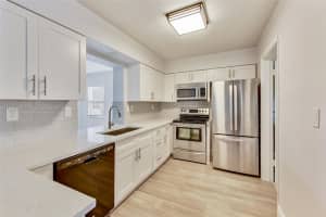 7421 NW 70th Ave, Tamarac, FL 33321, Sold 11/01/22