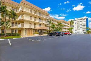 1891 S Ocean Dr, Hallandale Beach, FL 33009, Sold 11/16/22