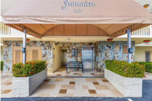 1891 S Ocean Dr, Hallandale Beach, FL 33009, Sold 11/16/22