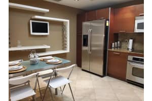 3330 NE 190th St, Aventura, FL 33180, Sold 12/27/22