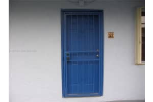 9460 Fontainebleau Blvd, Miami, FL 33172, Sold 11/21/22