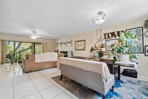 601 Ives Dairy Rd, Miami, FL 33179, Sold 12/19/22