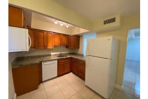 2800 Georgia Ave, West Palm Beach, FL 33405, Sold 03/31/23