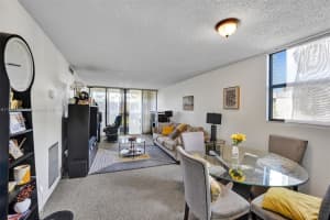 8415 Forest Hills Dr, Coral Springs, FL 33065, Sold 11/15/22