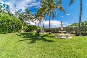 6767 Collins Ave APT 2006, Miami Beach, FL 33141, Sold 04/21/23