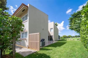 14345 Kendale Lakes Cir, Miami, FL 33183, Sold 11/04/22