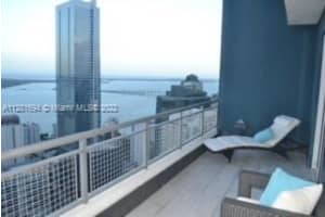 60 SW 13th St, Miami, FL 33130, Sold 11/14/22