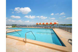 1301 NE Miami Gardens Dr, Miami, FL 33179, Sold 11/16/22